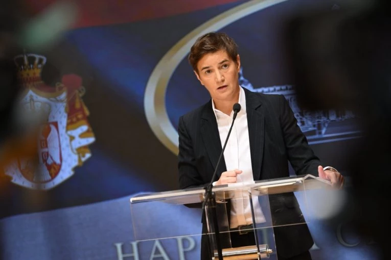 "DRŽAVA NIJE ŠPIJUNIRALA STUDENTE U BLOKADI"! Brnabić: "Izneli su niz nelogičnosti  koji se mogu iskoristiti da se napadne Srbija!"