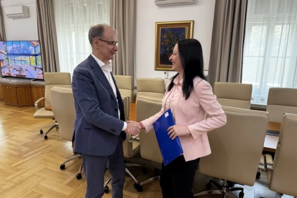 DA SE PODVUČE CRTA: Macut razgovarao sa resornim ministrima o realizaciji aktuelnih projekata
