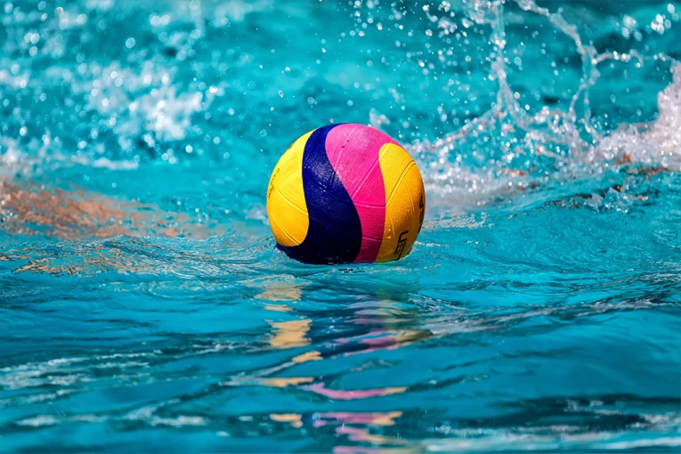 BRAVO, SRBIJO! Vaterpolisti usred Zagreba došli do svetske bronze!