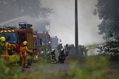 DRAMA U ZEMLJI! Buknuo OGROMAN POŽAR, nebo prekrili dim i pepeo - VATROGASCI SE BORE SA VATRENOM STIHIJOM! (VIDEO)