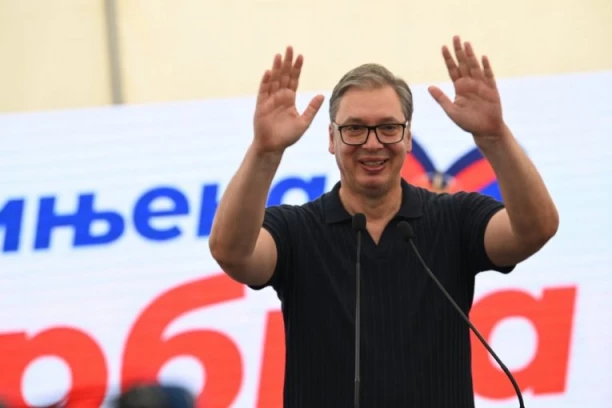 PREDSEDNIK KREĆE U OBILAZAK JUGOISTOKA SRBIJE: Prve stanice danas - Svrljig i Knjaževac!