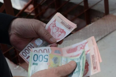 Ko sve dobija 6.000, a kome leže 12.000 ili 18.000 dinara na račun?