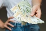 65.000, 25.000 I DODATNIH 10.000 DINARA - Evo ko ima prava na pomoć i evo kad počinje isplata!