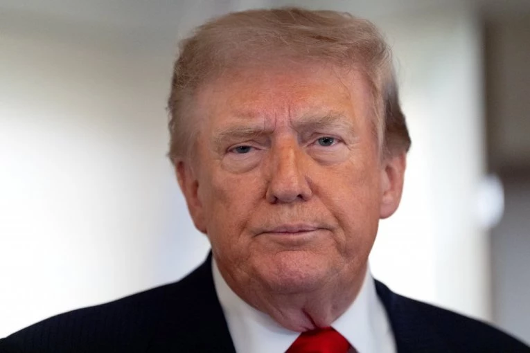 DA LI JE SADA ZAISTA PRETERAO? Pogledajte novu karte Amerike! (FOTO)