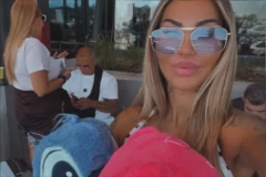 PRVI SNIMAK ANELI AHMIĆ S AERODROMA: Spakovala kofere i krenula za Dubrovnik, pa IZUSTILA SAMO OVO! (FOTO)