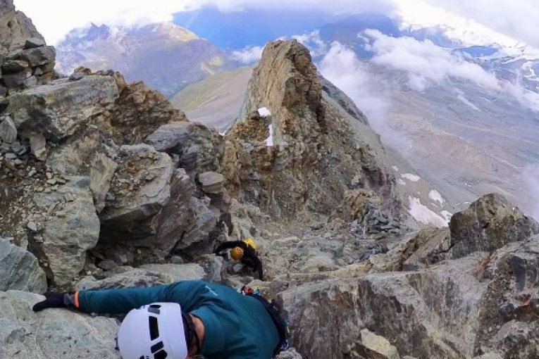 Srpski alpinisti na vrhu Materhorn