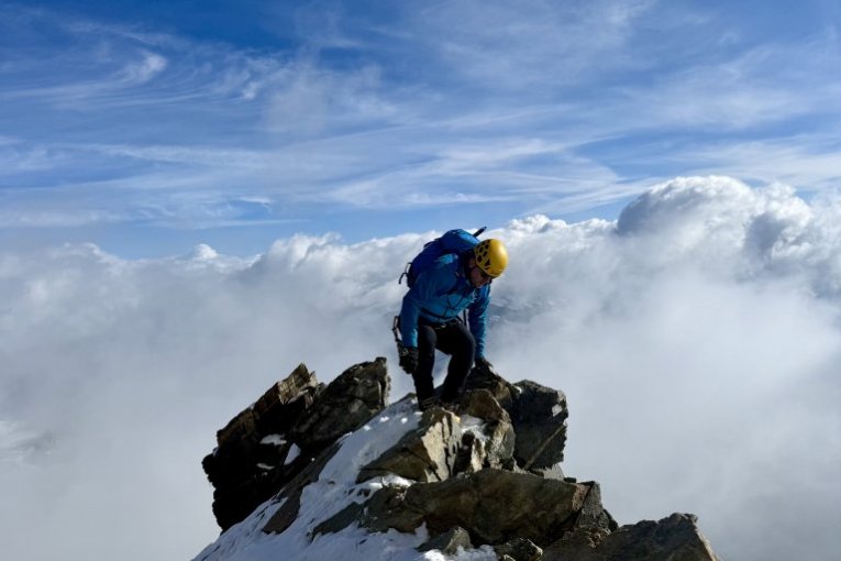 Srpski alpinisti na vrhu Materhorn