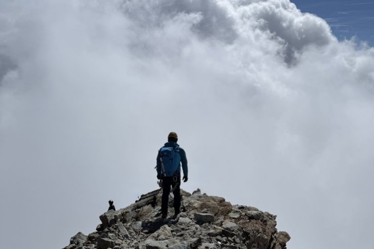 Srpski alpinisti na vrhu Materhorn