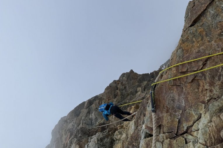 Srpski alpinisti na vrhu Materhorn