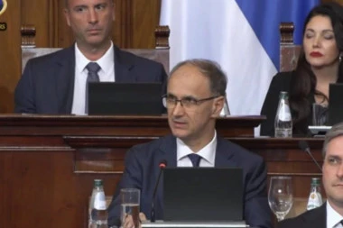 UDARNO! Skupština izglasala poverenje Vladi Srbije! (FOTO, VIDEO)