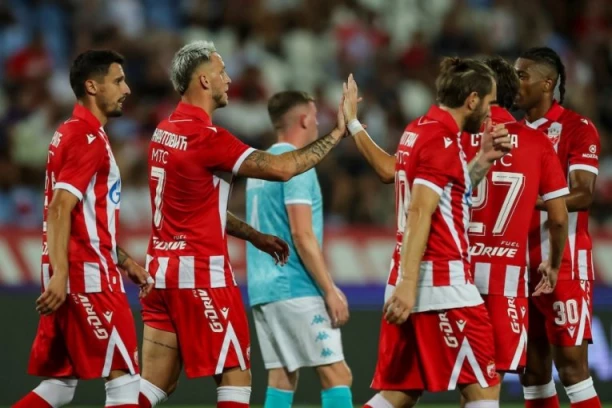 CRVENA ZVEZDA - LARN: Marakana u transu - ime jednog čoveka se već dva puta spomenulo! (VIDEO)