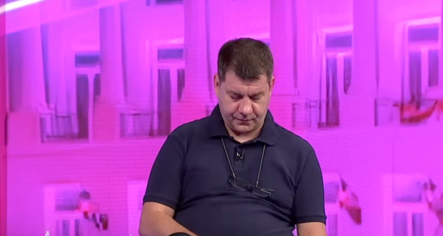 NAJSKANDALOZNIJE UKLJUČENJE U EMISIJU: Ivana Marinkovića preseklo pitanje o Leni - SPUSTIO GLAVU! (VIDEO)