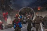VATRENI PAKAO GUTA GRČKU! Vatrogasci STRADALI u gašenju, MASOVNA evakuacija turista na omiljenim srpskim letovalištima! (FOTO, VIDEO)