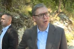 SVEČANO OTVARANJE STAKLENOG VIDIKOVCA: Predsednik Vučić obilazi novu turističku atrkaciju na Kablaru!