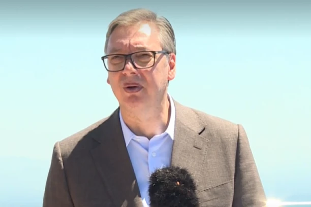 VUČIĆ OŠTRO OSUDIO PRIŠTINU: Hoće na silu da izbrišu sve što je srpsko na Kosovu i Metohiji!