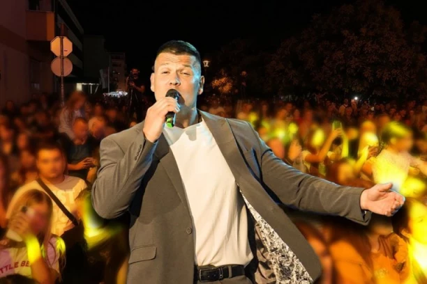 SKANDAL! SLOBA RADANOVIĆ POGOĐEN U GLAVU: Izbio haos na nastupu tad!