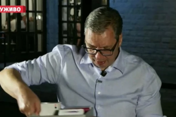 VUČIĆ SE OBRAĆA GRAĐANIMA! O svim aktuelnim temama govori za TV Niš!