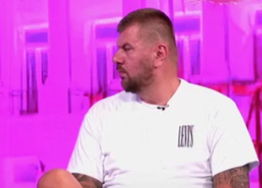 UŽIVO NA PINKU PUKLA BRUKA! Svi FETIŠI Anđela Rankovića OBJAVLJENI, evo šta voli da radi sve sa devojkama - da li je ovo radio i ANITI?!