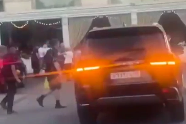 NAJMANJE TROJE MRTVIH I VIŠE OD 20 RANJENIH! Eksplozija u elitnom restoranu u Moskvi! (VIDEO)
