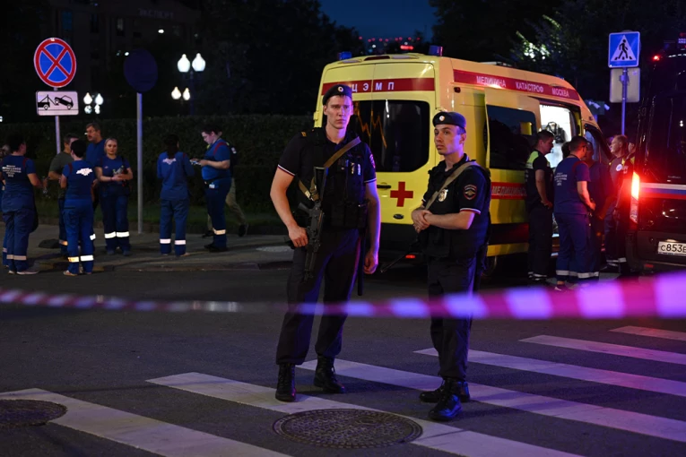 NAJMANJE TROJE MRTVIH I VIŠE OD 20 RANJENIH! Eksplozija u elitnom restoranu u Moskvi! (FOTO, VIDEO)