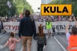 PRAVO LICE BLOKADERA! Nasilnik izbacio maloletnu decu na ulicu!