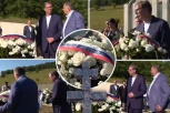 "OVDE SU STRADALE ČITAVE PORODICE"! Vučić na Petrovačkoj cesti položio venac i odao poštu stradalima - JEDAN OD NAJSTRAŠNIJIH, NAJHLADNOKRVNIJIH ZLOČINA!