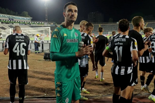 GROBARI SU IMALI ŠTA DA KAŽU! Ovo su poručili fudbalerima Partizana