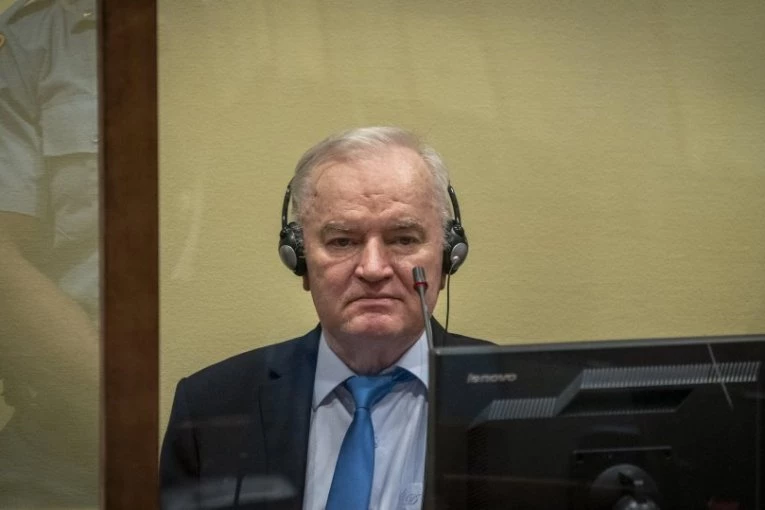RATKO MLADIĆ NIKADA NIJE BIO U GOREM STANJU! Oglasio se njegov sin: Nije mogao da progovori ni reč tokom posete!