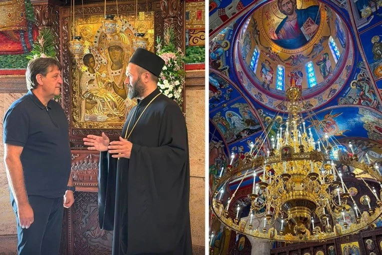 "STRADANJE NIKADA NE SME BITI ZABORAVLJENO!" Ministar Gašić zapalio sveću za žrtve zločinačke akcije "Oluja"