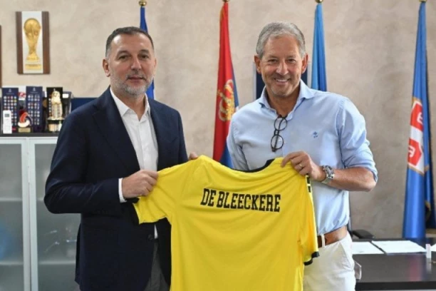 ZVANIČNO! Frank de Bleker započeo rad u Fudbalskom savezu Srbije!
