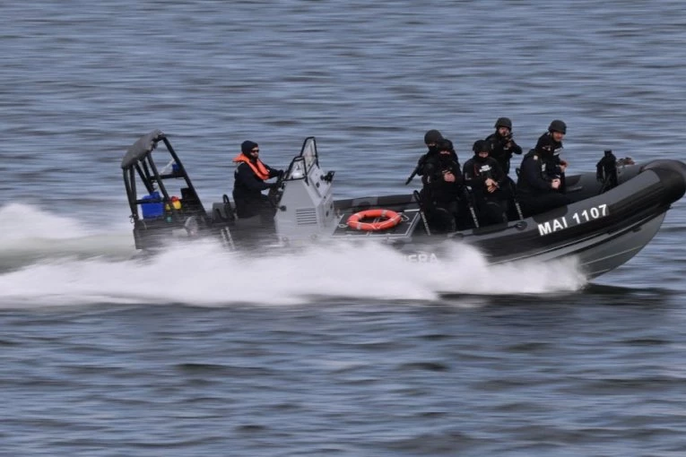 JEDVA ŽIV OSTAO! Teška drama Srbina na Dunavu, spasla ga rumunska policija - KAD JE REKAO KAKO JE DOSPEO KOD NJIH, SAMO ŠTO SE NISU ŠLOGIRALI!