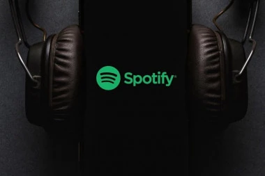 PAO SPOTIFAJ! Veliki kvar na poznatoj platformi - korisnici širom sveta prijavljuju probleme!