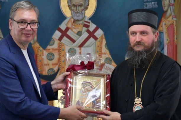 PEČAT SRPSKOG ZAJEDNIŠTVA! Episkop Sergije se javno zahvalio predsedniku Vučiću:  Dok je odgovorne i patriotske Srbije, biće i nas