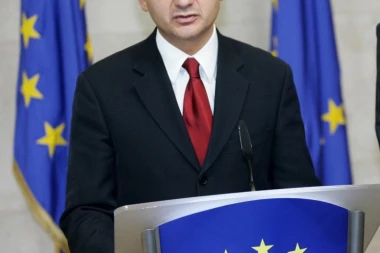 VEZA BOŽIDARA ĐELIĆA I BLOKADERSKE LISTE -  SLOBODAN VUKOSAVIĆ, LAŽNI EKOLOG I DOKAZANI LICEMER!