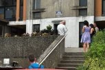 IZAŠLA IZ DOMA DA VIDI SINA, A ON JE UBIO! Progovorile komšije nakon nezapamćenog zločina na Novom Beogradu: Zapomagala je na sav glas