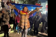 SKANDALOZNO! Još jedna blokaderska perjanica „pljuje“ po srpskom narodu na društvenim mrežama!