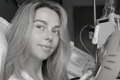 TRAGIČAN KRAJ VIŠEGODIŠNJE BORBE! Slavnu influenserku (27) pokosila RETKA PODMUKLA BOLEST, oproštajna poruka REŽE KAO ŽILET!