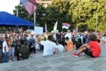 Blokaderi iz Kraljeva potvrdili: Đokuć i profesori ucenjuju studente -  Evo ko naređuje plenumima!