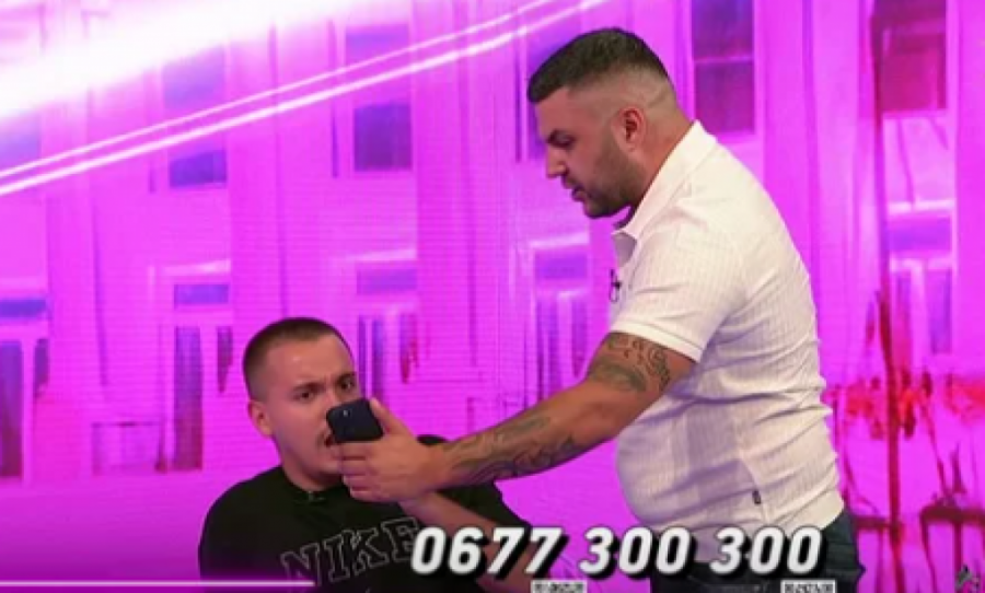 HITAN PREKID EMISIJA! Asmin DIVLJAČKI nasrnuo na Daču UŽIVO u programu, voditeljka MOMENTALNO sve obustavila!