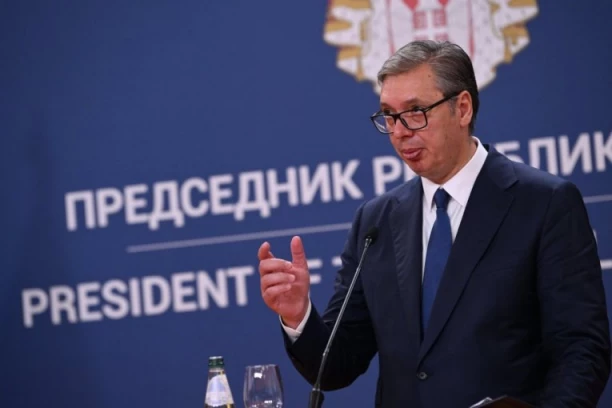 VAŽAN SASTANAK! Predsednik Vučić sutra sa ambasadorom Kine!