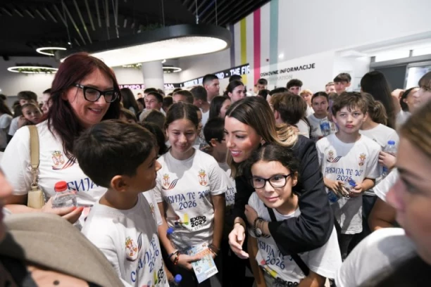 MESAROVIĆ: Boravak mališana iz dijaspore u Srbiji mnogo više od druženja