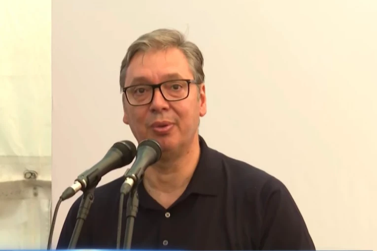 "SRBIJA JE NAJUSPEŠNIJA ZEMLJA U EVROPI, A BIĆEMO JOŠ BOLJI!" Vučić u Belegišu: POVEĆANJE PLATA I PENZIJA OVE GODINE!