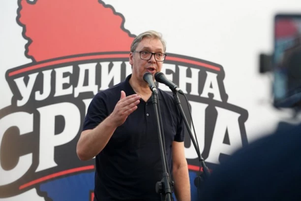 VUČIĆ O SRBINA NA KIM: Država radi sve kako bi im olakšala život