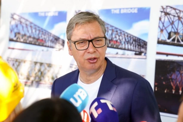 NEMA PAUZE KADA JE SRBIJA U PITANJU: Evo koji deo Srbije predsednik Vučić obilazi u ponedeljak