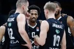 ZVANIČNO! Grobari ga pamte po zlu, a bivši igrač Partizana je šokirao ovim potpisom! (FOTO)