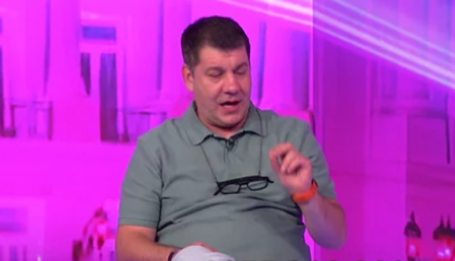MOMENTALNI PREKID PROGRAMA ZBOG UKLJUČENJA: Iznete ŠOK-INFORMACIJE uživo u programu, u studiju svi zanemeli kad su čuli NJEN GLAS!