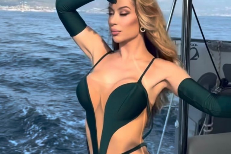 Tea Tairović 