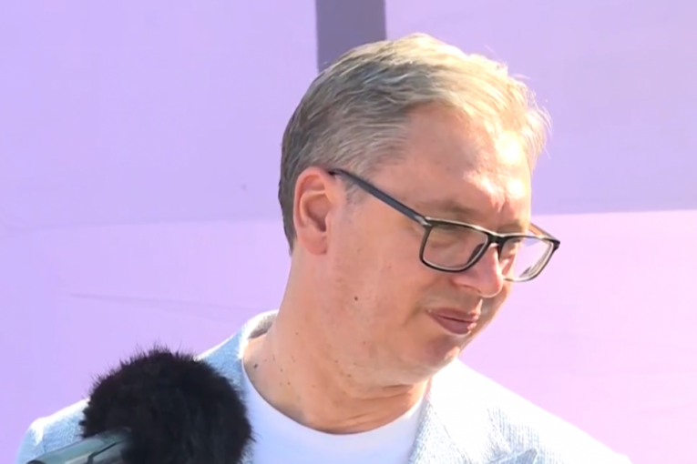 Printscreen/Pink TV