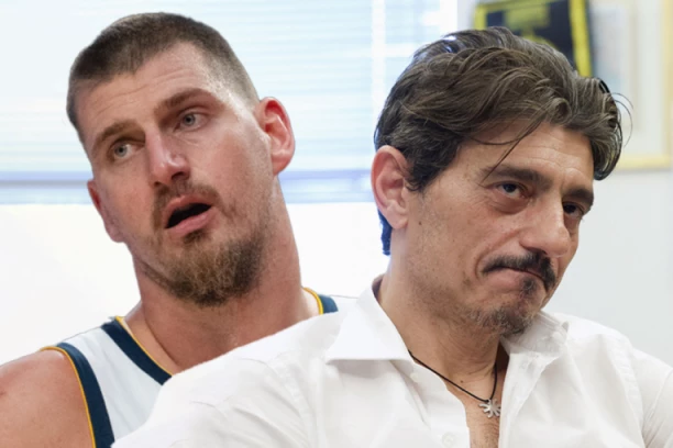 BOMBA JANAKOPULOSA: Jokić dolazi u Panatinaikos!?