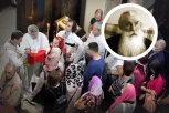 “SAD BIH VAS SVE IZ HRAMA BIČEM ISTERAO!”: Mitropolit Pitirim pobesneo kada je video šta vernici čine tokom pričešća – ovo nikada ne radite